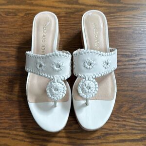 NWOT Jack Rogers size 8 mid wedge sandals.